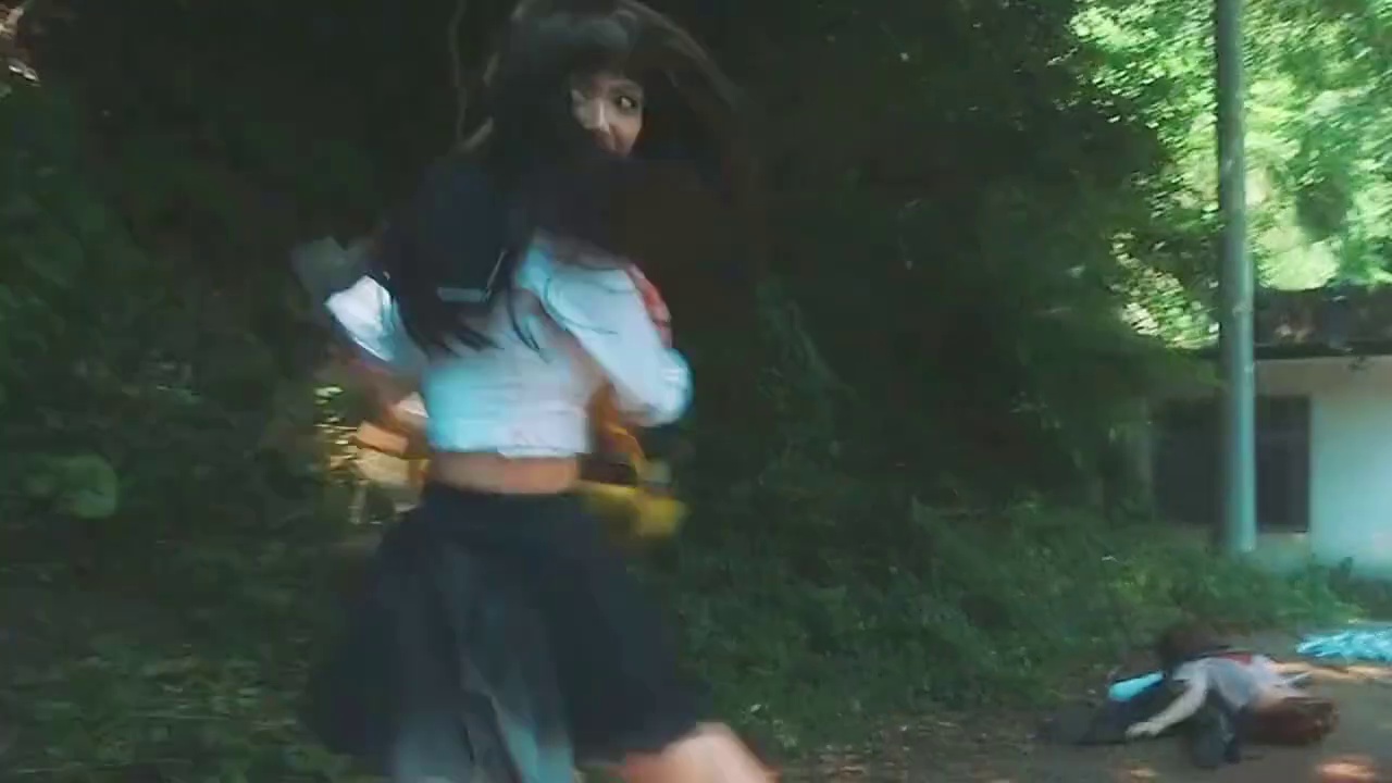 电锯少女