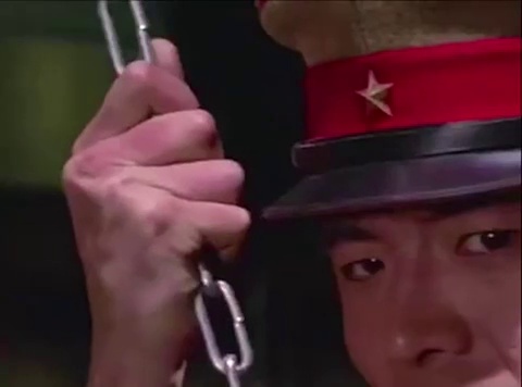 牢笼中的妖精